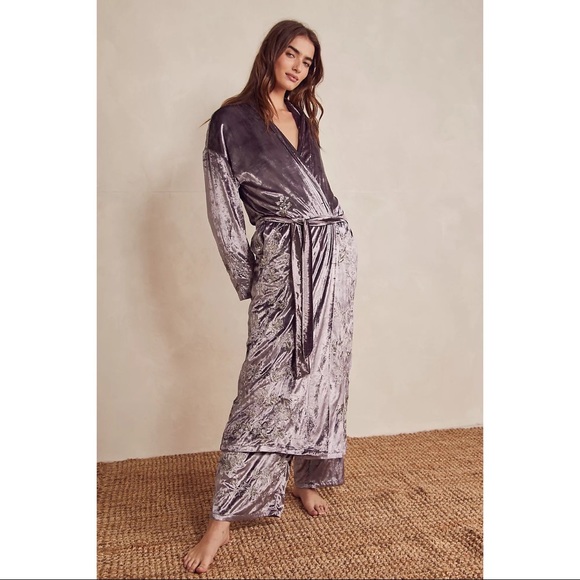 NWT Free People X Nigel Preston Embroidered Velvet Robe - Picture 14 of 16